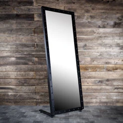 Mirroir Saint Jame'S Men Stories